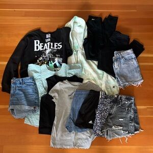 Lot of 14 Girls Clothes